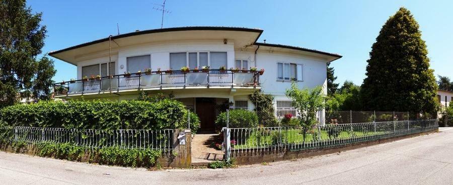 Le Due Magnolie Bed & Breakfast Cotignola Exterior photo
